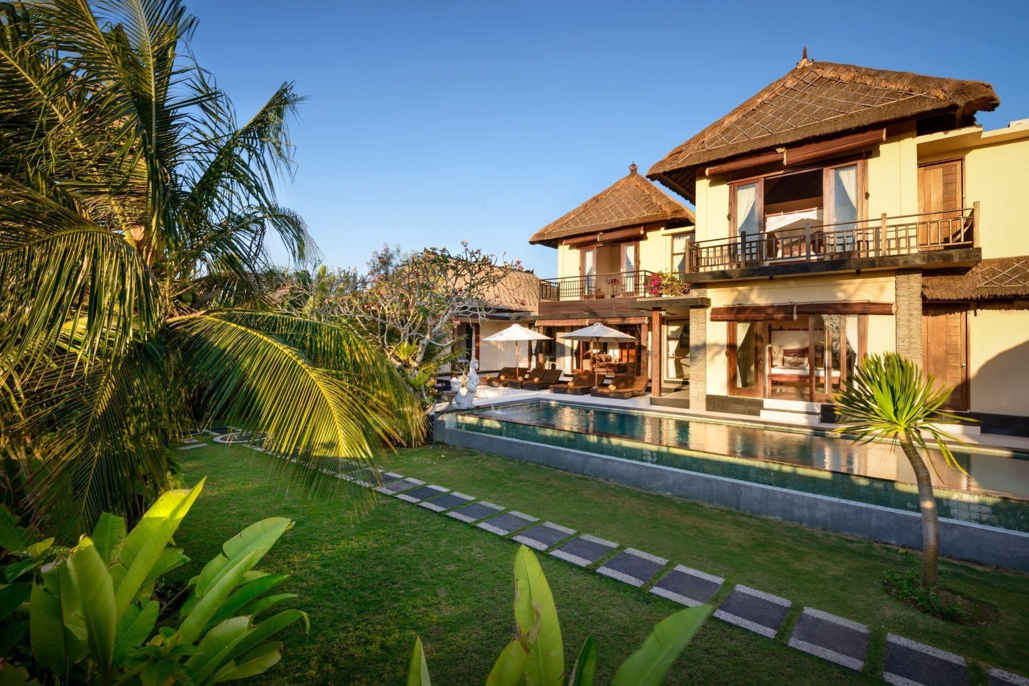 Adinda Balangan Beach Villa Jimbaran Eksteriør billede